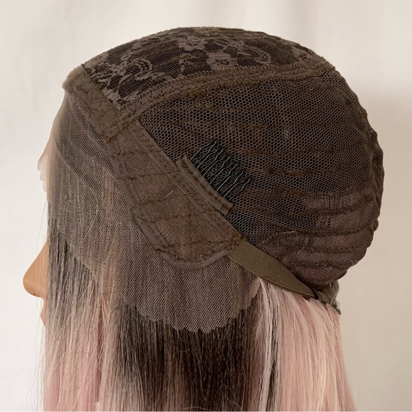 Very Pretty 16” Ombre Pearl Pink Premium Fiber Lace Front Wig - Picture 7 of 9